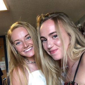 Meet your Posher, Ana